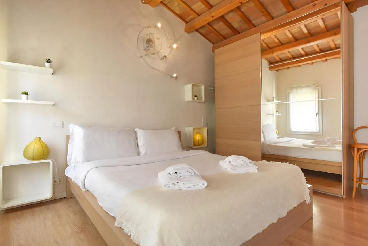 Welc-Om Golden Apartment Padova